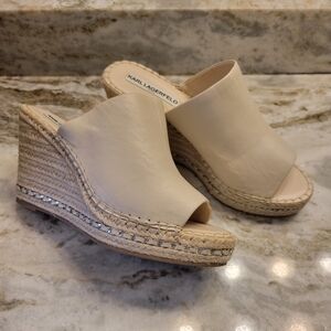 Karl Lagerfeld Carina Leather Size 10 Med.Cream Color